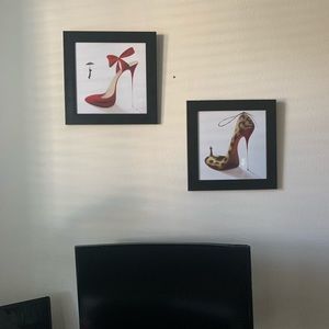 Set Unique Framed Prints